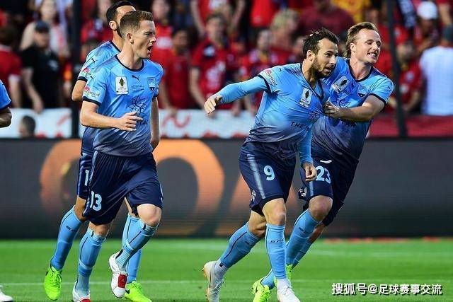 伊普斯维奇正式引入伯恩利中场弗洛伦蒂诺-路易斯，合同为期五年